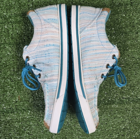 TWISTED X | HOOEY LOPER MOC TOE LACED CANVAS SNEAKERS - Picture 6 of 16